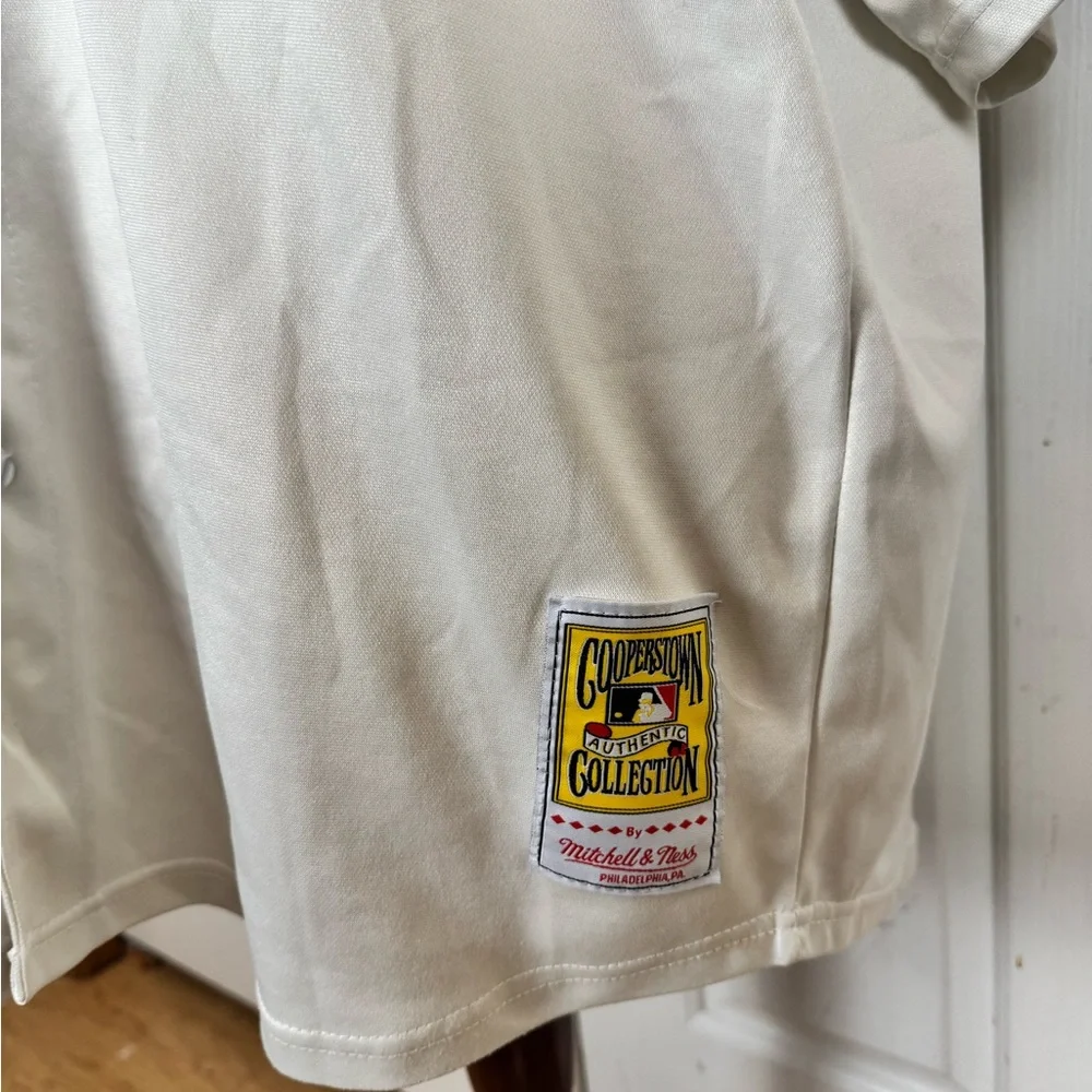 Browns Mitchell & Ness Cream and Brown Jersey - Picture 2 of 6